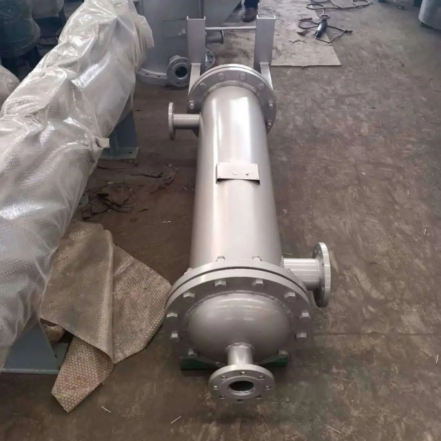 金凤锅炉分汽缸怎么配电